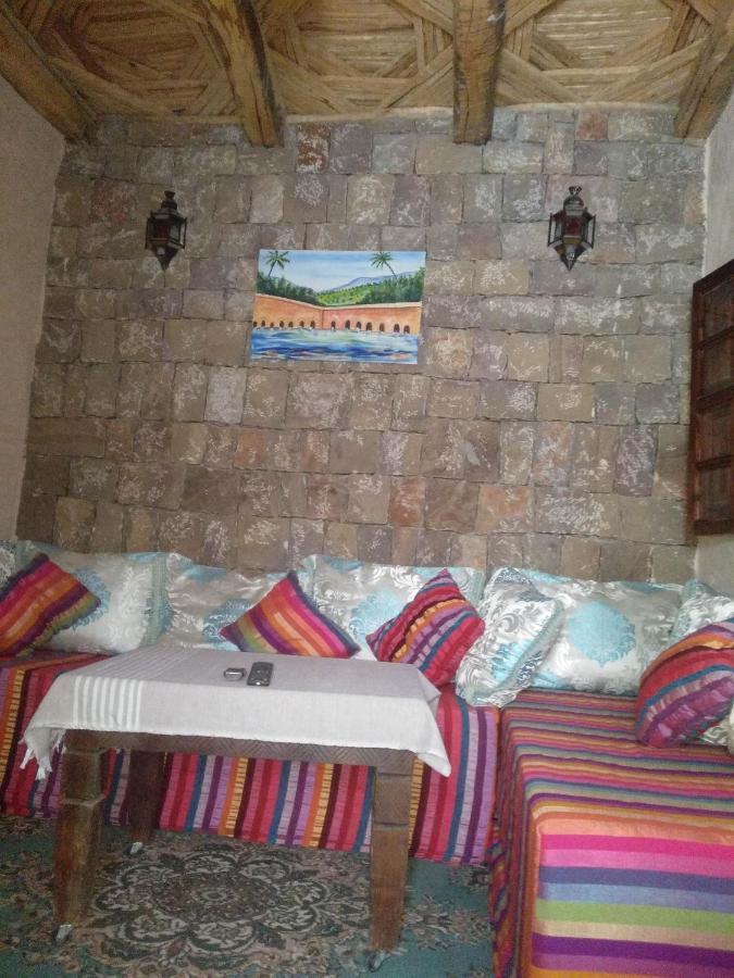 Chambre D'Hotes Aya Узуд Экстерьер фото
