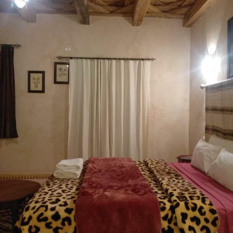 Chambre D'Hotes Aya Узуд Экстерьер фото